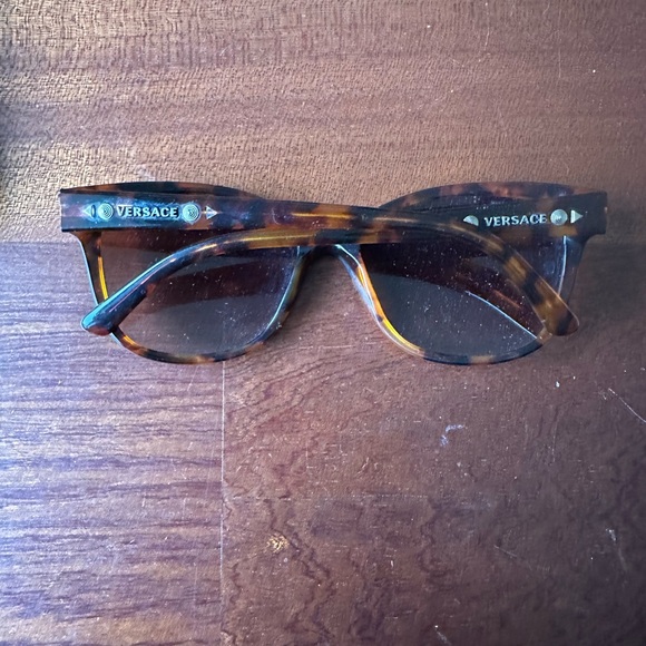 VERSACE SUNGLASSES BROWN TORTOISE W/GOLD STUDS - Picture 2 of 4